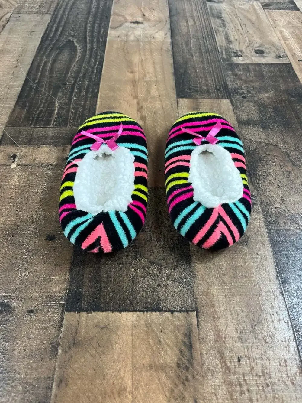 Skidders Neon Rainbow‎ Ballet Slipper with Bow and Grip Bottoms